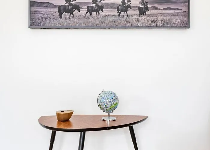 شقة 1 Bedroom Flat 55m2 In The *